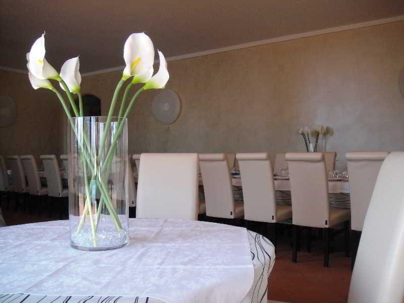 San Rocco Relais Aparthotel Soiano Del Lago Exterior photo
