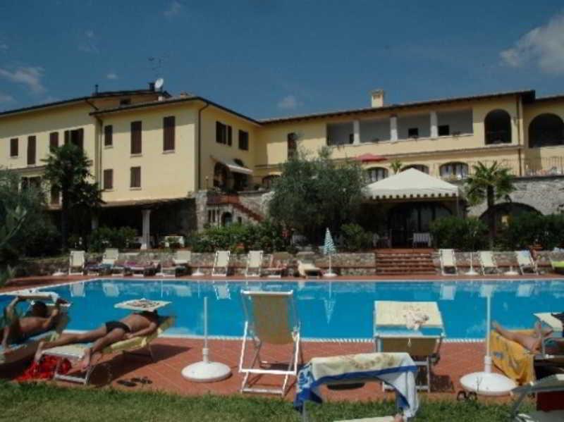 San Rocco Relais Aparthotel Soiano Del Lago Exterior photo
