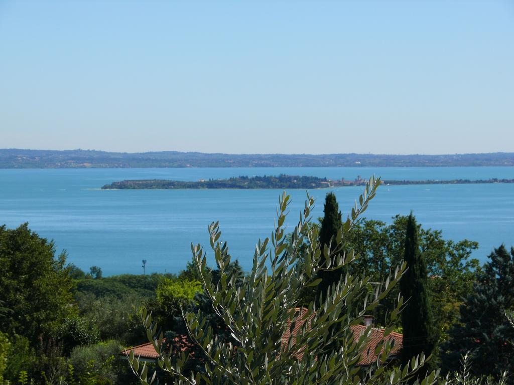 San Rocco Relais Aparthotel Soiano Del Lago Exterior photo