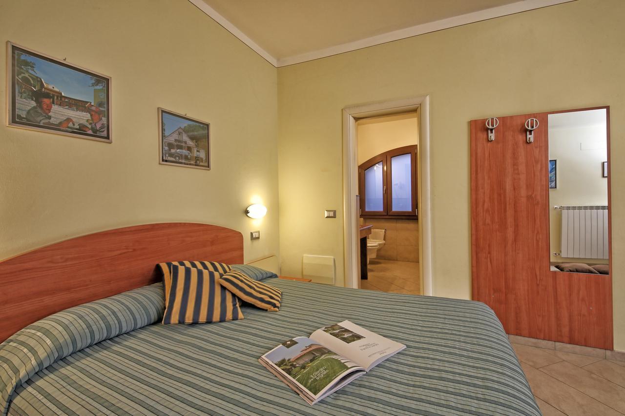 San Rocco Relais Aparthotel Soiano Del Lago Exterior photo